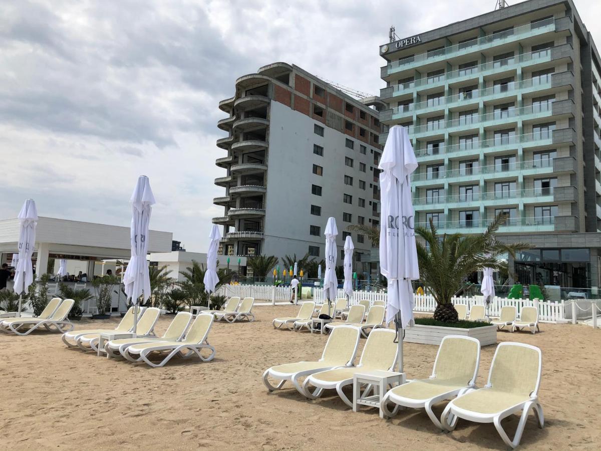 Lotus Northsea Apartment Mamaia Exterior photo